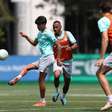 Com Crias, Palmeiras treina saída de bola e pressão em espaço reduzido