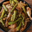 Frango caipira com quiabo: aprenda a fazer essa receita tradicional da culinária mineira
