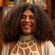 Tiny Desk Brasil: Josyara leva o público às lágrimas com violão percussivo