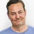Matthew Perry investiu R$ 36 milhões na luta contra a dependência, revela irmã do ator