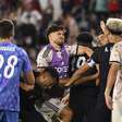 Confusão marca fim de jogo em amistoso entre EUA e Chile