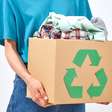 Roupas sem condição de doação: saiba como dar outro destino às peças