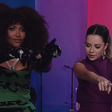 Sandy veste look roxo assimétrico para receber Gaby Amarantos em 'Nesse Canto Eu Conto'