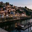 Espalhada pelas encostas que descem até a foz do Douro, uma cidade de dois mil anos reúne catedral românica, Bolsa neoclássica e igreja manuelina: o centro português cujo crescimento esteve ligado ao comércio e às rotas marítimas