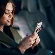 Segurança em primeiro lugar: o que toda mulher deve conferir antes de entrar no app de transporte