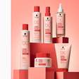 Schwarzkopf apresenta linha para cabelos danificados com brilho de espelho