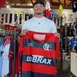 Xavi Simons compra camisa do Flamengo usada por Renato Gaúcho