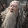 A vez em que Ian McKellen esqueceu uma de suas falas durante as filmagens de O Senhor dos Anéis e criou por acidente um de seus momentos mais marcantes