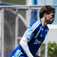 Sem estrear, Matías Viña vive drama no Cruzeiro; entenda
