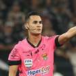 São Paulo x Santos: árbitro erra nova regra em gol no clássico