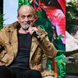 Há 3 décadas, Ney Matogrosso teve uma 'premonição' em sonho: comprou uma fazenda de 140 hectares na Mata Atlântica, trocou o pasto por uma floresta e se dedicou a cuidar e libertar animais selvagens. 'Estou aqui para deixar tudo crescer e soltar o máximo de bicho que puder'