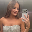 Rafa Justus usa longo lilás para ser madrinha de casamento e repete vestido brilhante da festa de 15 anos