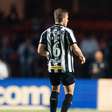 Arthur tem lesão confirmada e desfalca o Santos contra o Flamengo
