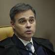 André Mendonça multa Flávio Bolsonaro após candidato impulsionar post com críticas a Lula