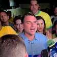 Flávio Bolsonaro diz estar 'satisfeito' com resultado do 1º turno: 'É o fim da era do PT'