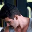 Gusttavo Lima impressiona ao exibir braços musculosos e ex-BBB reage: 'Olimpíadas?'