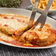 Sem ideia para o jantar? Aprenda esta receita fácil de bife à parmegiana