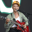 Em tratamento contra o câncer, o compositor Nat Myers só quer fazer seu próximo show