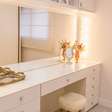 Penteadeiras no quarto: 7 ideias de decoração bonitas e funcionais