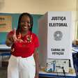Deputada mais votada do PT diz que debate entre Lula e Flávio terá de ser pessoal no 2º turno