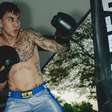 Kaio Jorge, do Cruzeiro, divulga imagens em treino de boxe