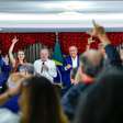 Reduto do PT, Lula inicia campanha de 2º turno sem palanque formal em PE, AL e MA