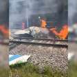 Avião cai em pátio de metrô; morte é registrada