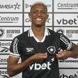 Botafogo espera receber proposta de 168 milhões por Danilo