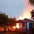 Raio atinge casa durante temporal e incêndio destrói imóvel no interior do RS