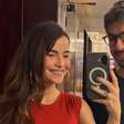 Ex de Deborah Secco revela que será pai pela segunda vez e exibe barriga de grávida da esposa
