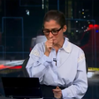 Renata Vasconcellos tem crise de tosse ao vivo no Jornal Nacional; veja