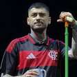 Zayn, ex-One Direction, usa camisa do Flamengo em show no estádio do Palmeiras e se desculpa