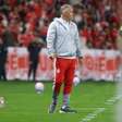 Eduardo Baptista valoriza ponto do Internacional: "Seguimos a batalha"