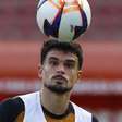 São Paulo afasta Cauly por risco de problema em exame antidoping