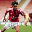 Real Madrid apresenta proposta por joia do Manchester United
