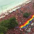 Apoiadores de Lula vão às ruas em manifestação em Copacabana, no Rio