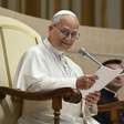 Vaticano confirma que cirurgia do Papa foi 'concluída com sucesso'