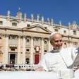 Vaticano destaca serenidade do Papa diante de cirurgia e demonstra confiança