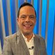 Apresentador dispensado pelo SBT estreia em canal de notícias de outro ex-jornalista da emissora