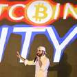 O que aconteceu com o experimento de Bukele para transformar El Salvador no 'país do bitcoin'