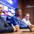 "Enorme ingratidão": Pedrinho BH rasga o verbo durante coletiva do Cruzeiro