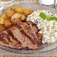 Receita de bife de maminha com arroz de ervas pronta em 1 hora