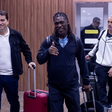 Seedorf recebe dossiê do Corinthians e se assusta com a situação