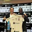 Seedorf é apresentado como novo treinador do Corinthians