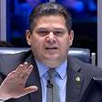 Alcolumbre rebate críticas e retira PEC da Segurança da pauta do Senado
