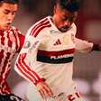 Flamengo empata com Estudiantes e decide vaga no Maracanã