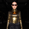 SPFW: Cleo Pires de dourado, Gkay com vestido bordado e + looks das famosas
