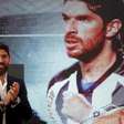 Ídolo do Botafogo, Loco Abreu completa 50 anos sábado