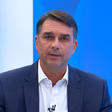 'Não apoiaria mudar regra para permitir que parentes concorram à sucessão', diz Flávio Bolsonaro