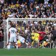 Manchester United tropeça no Leeds e chega a cinco jogos sem vencer